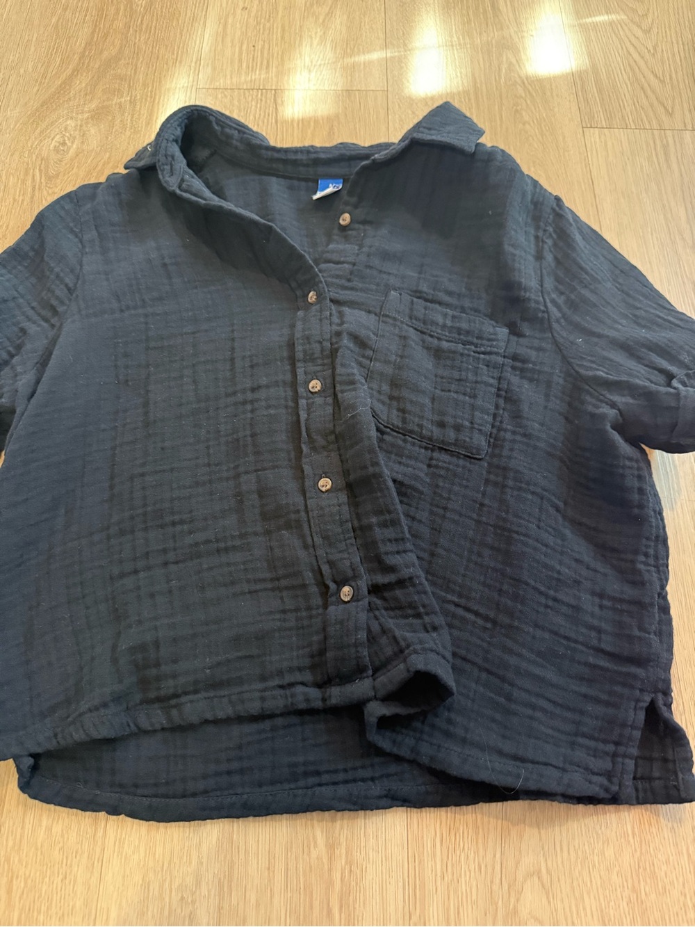 Casual Button-Up Shirt in Black - Lightweight Cotton adult small